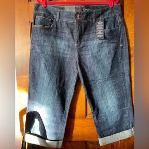 Tommy Hilfiger classic fit mid-rise jean capris